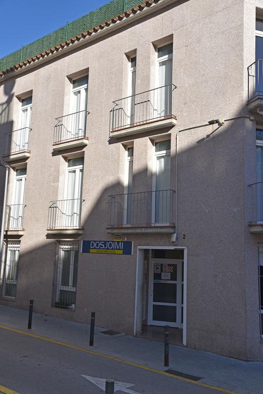 Apartamentos Ar Dosjoimi Lloret de Mar Exterior foto